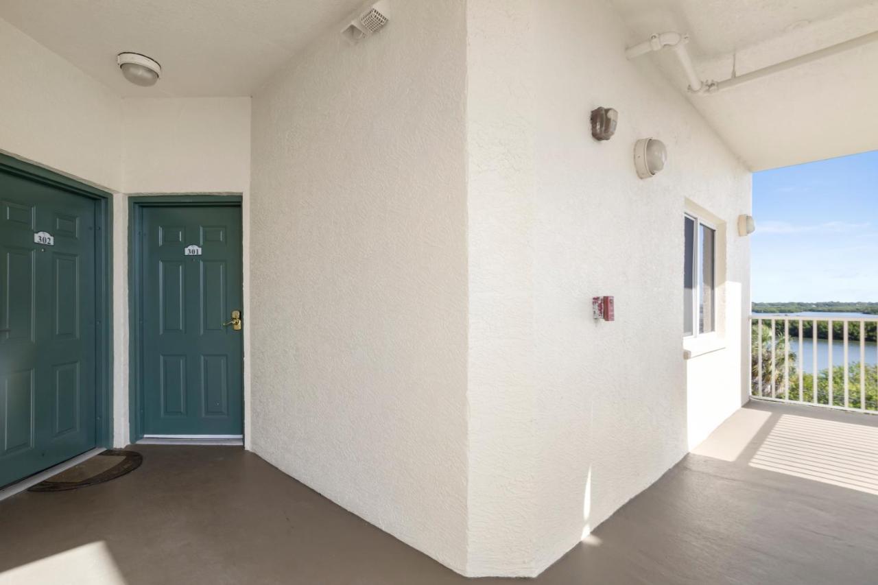 Oceanfront Luxury Condo! Mins To Beach! Rum Bar Next Door! St. Petersburg Esterno foto