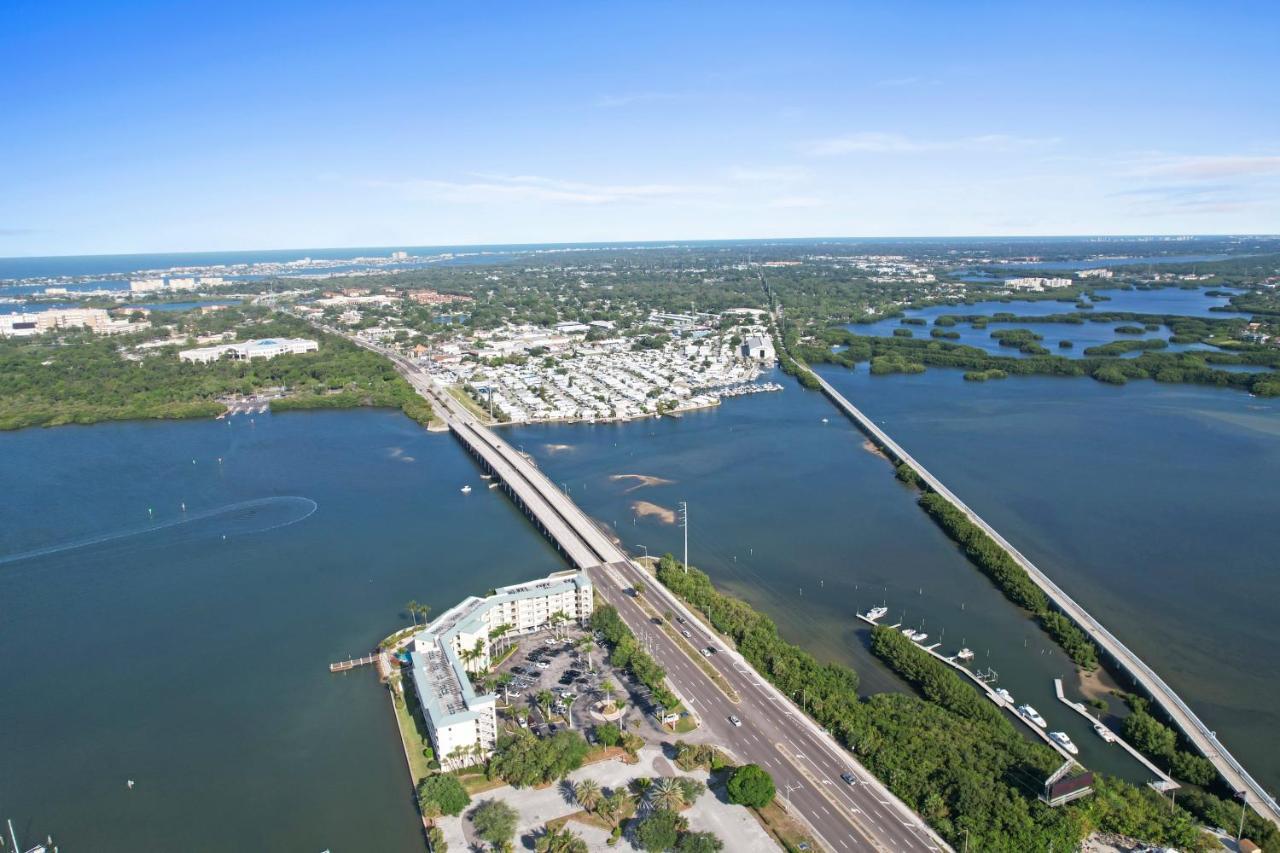 Oceanfront Luxury Condo! Mins To Beach! Rum Bar Next Door! St. Petersburg Esterno foto